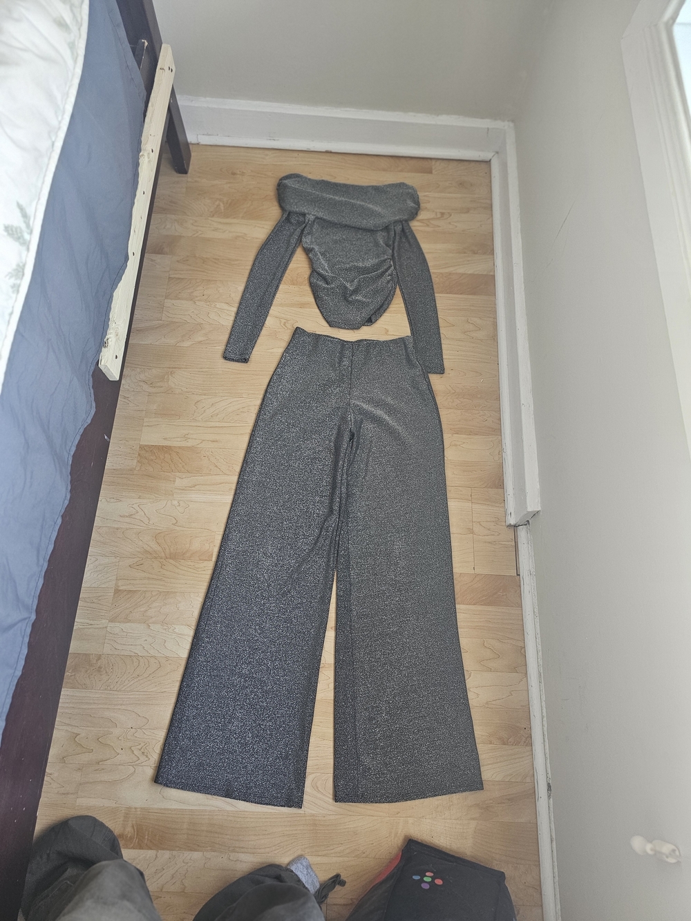 Sparkle Two-Piece Wide Leg Set - Metallic Gray